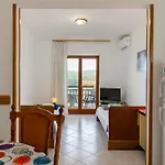 Pino 3*