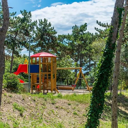 Pino Πανσιόν 3*