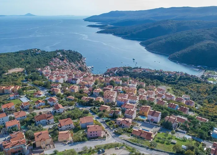 Pino Gostinjska kuća Rabac