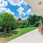Pino Guest house 3*